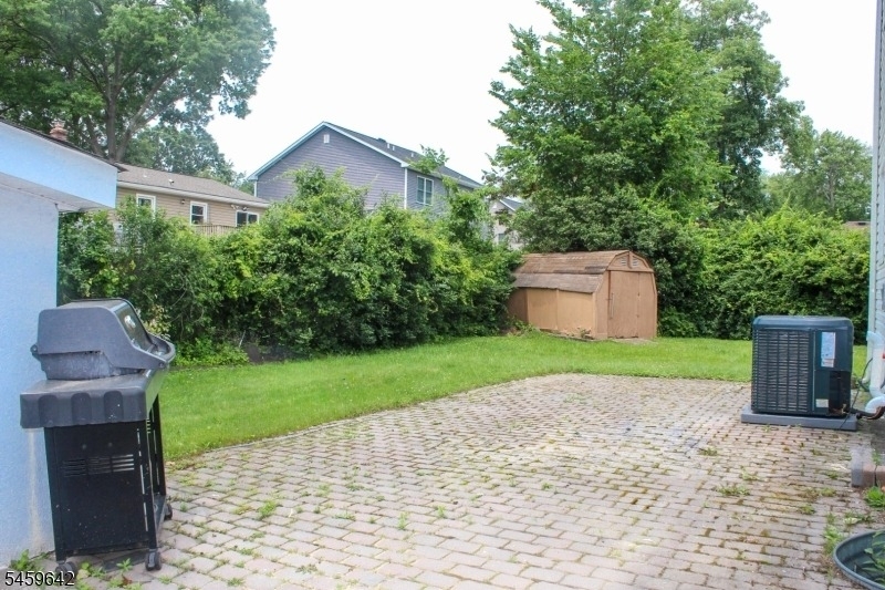 137 Centerton Dr - Photo 3
