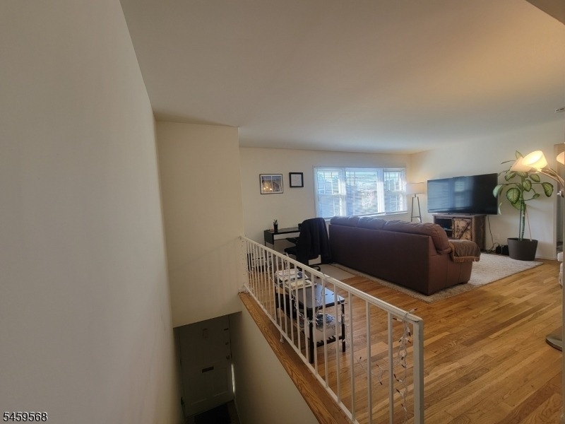 419 Pitney Pl - Photo 1