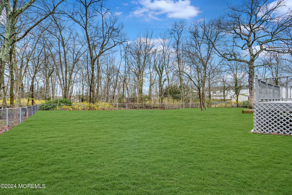 13 Swain Avenue - Photo 39