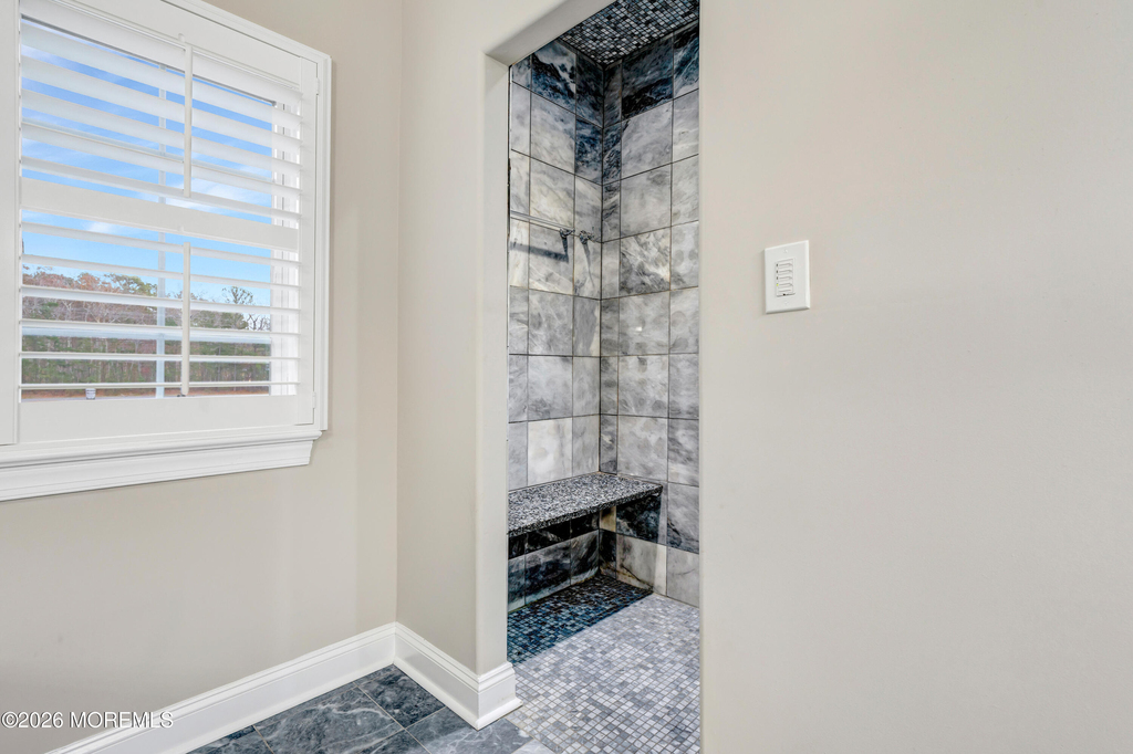 2650 N Cologne Avenue - Photo 26