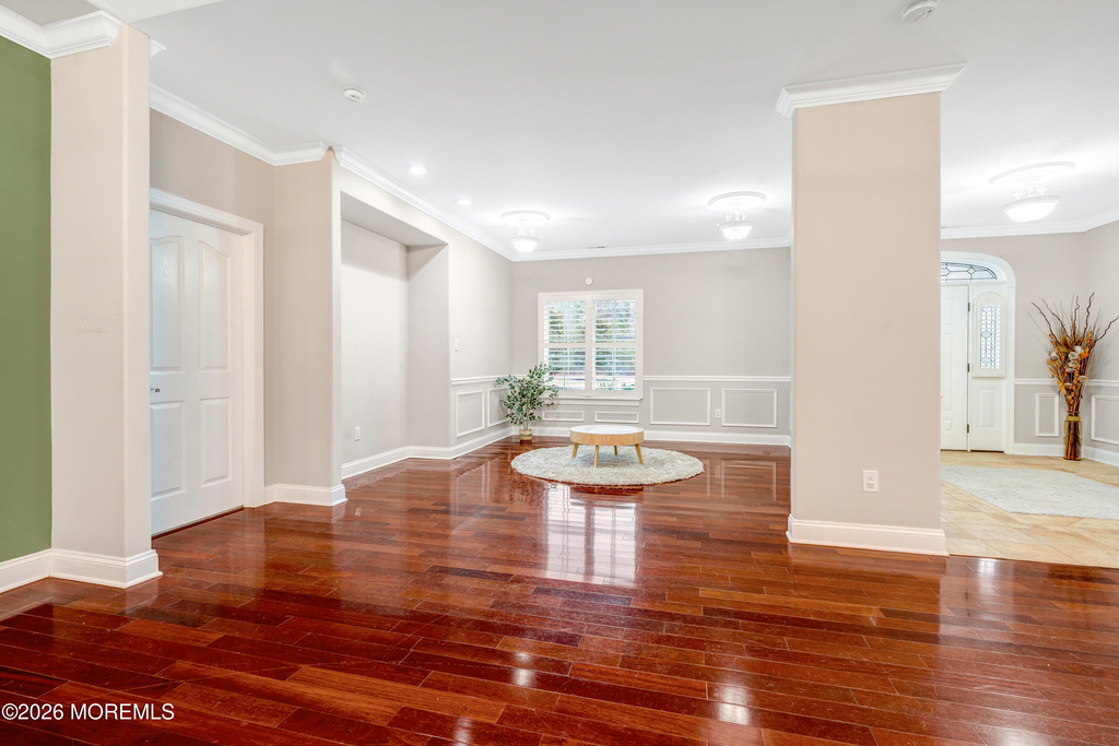 2650 N Cologne Avenue - Photo 8