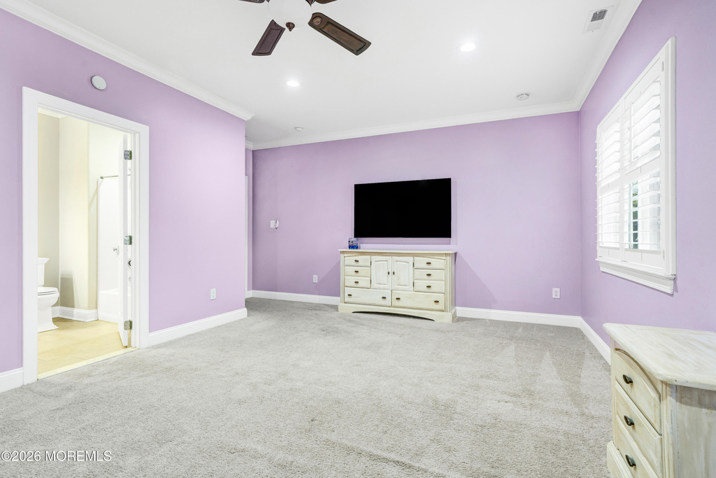 2650 N Cologne Avenue - Photo 33