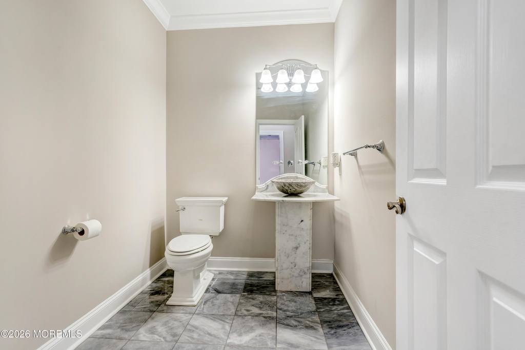 2650 N Cologne Avenue - Photo 30
