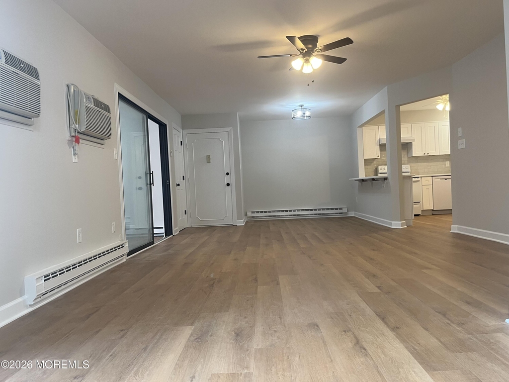 18 Lexington Court - Photo 4