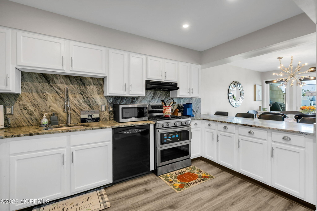 57 Bridgewaters Drive - Photo 3