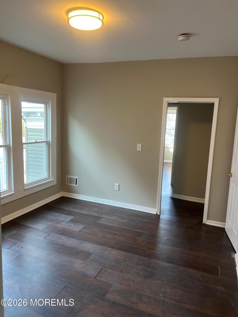 302 3rd Avenue - Photo 12