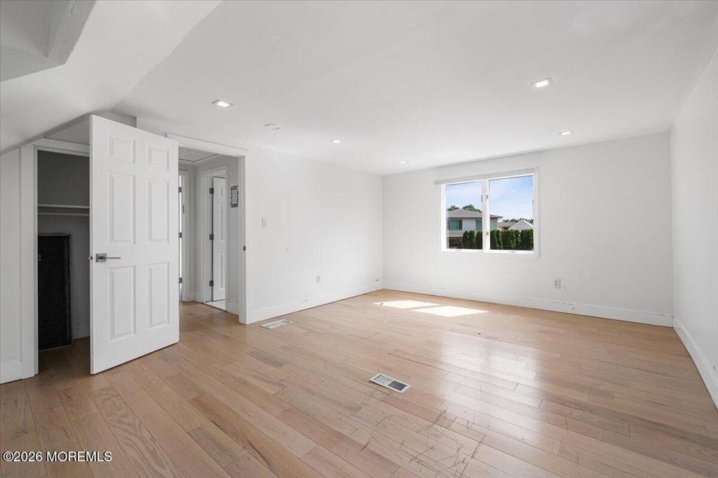 869 Norwood Avenue - Photo 27