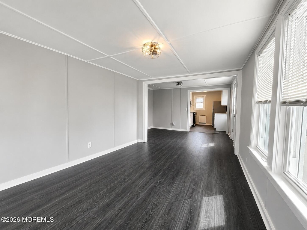 210 Ocean Avenue - Photo 3