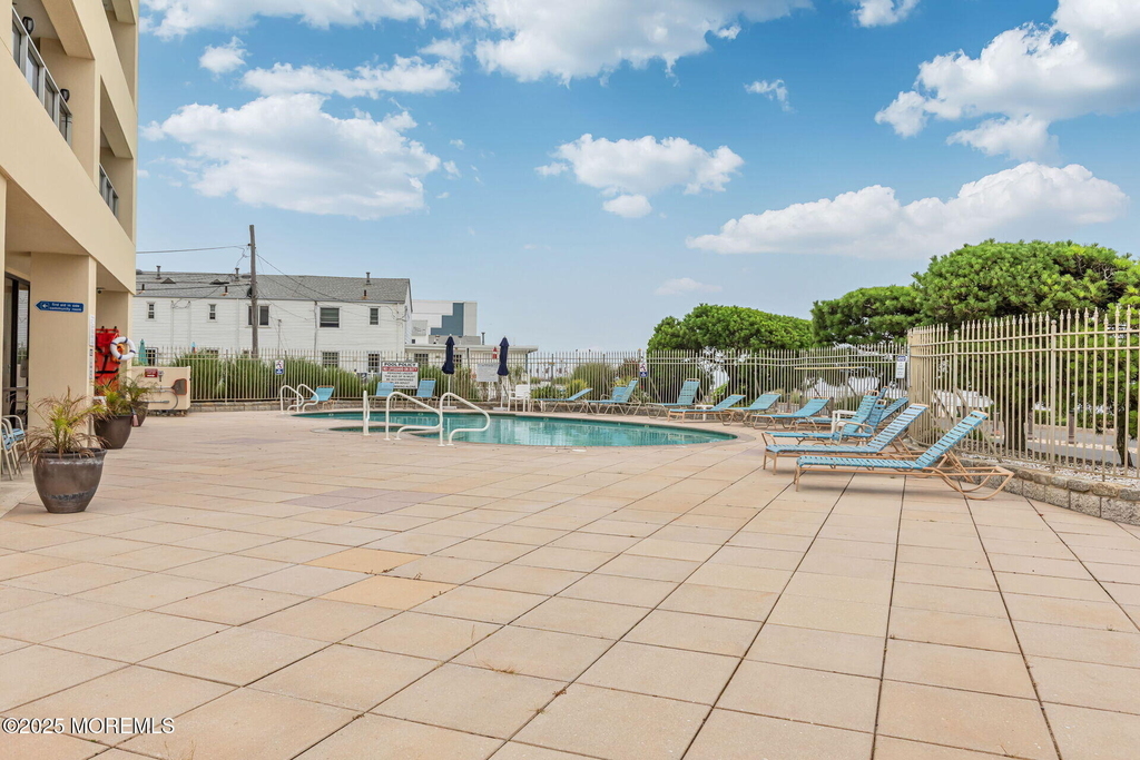 525 Ocean Boulevard - Photo 17