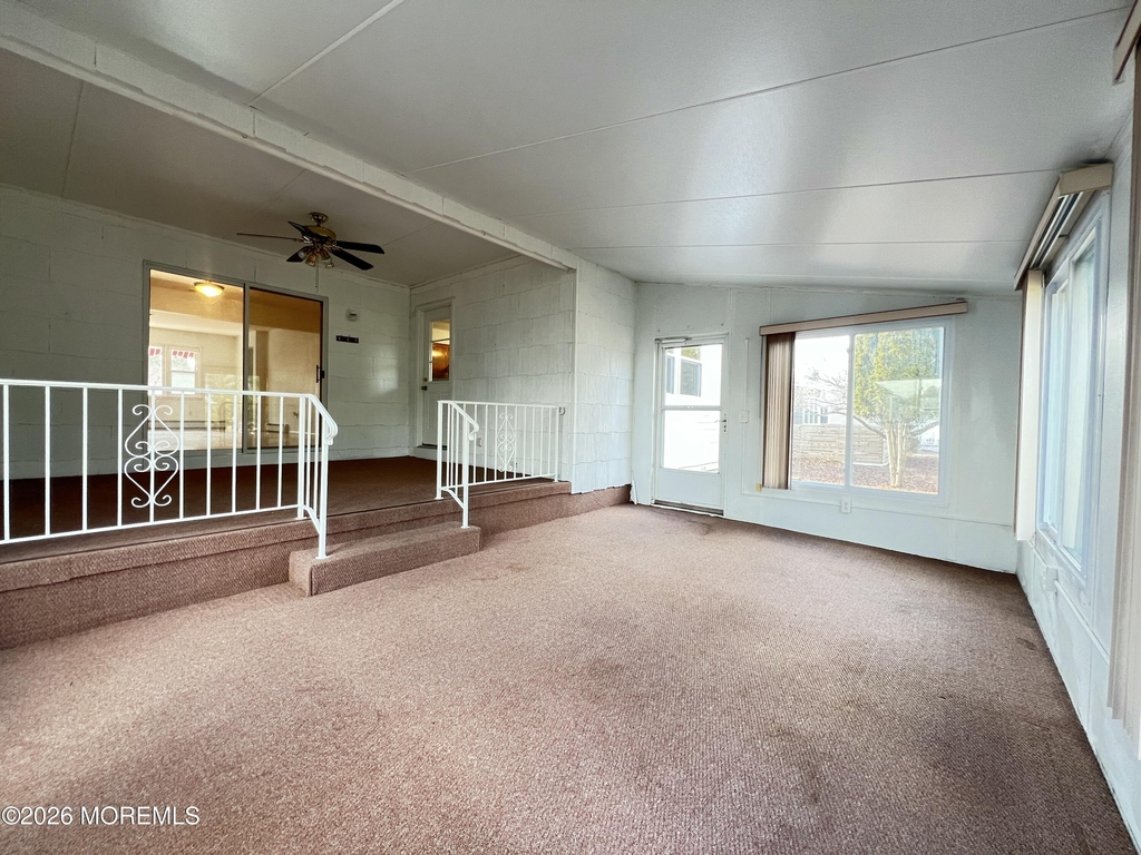 9 Westport Drive - Photo 32
