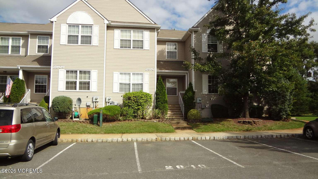 2810 Ice House Court - Photo 0