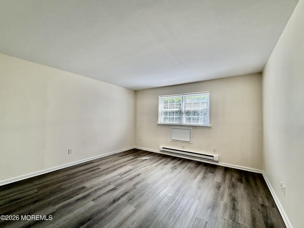 402 Sixth Avenue - Photo 11