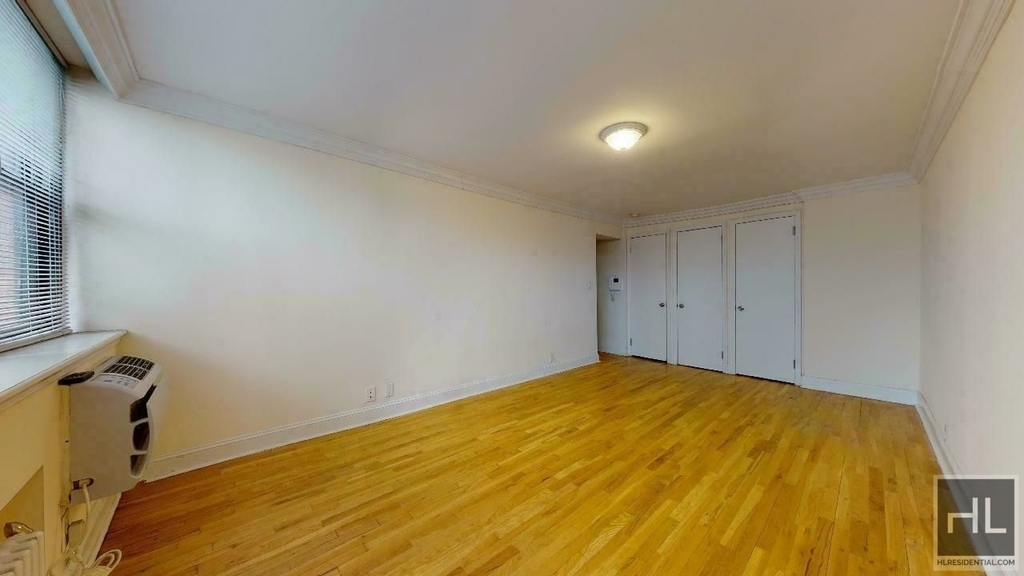 West 68th Street - Photo 1