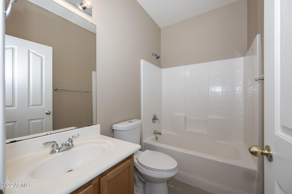 2684 E Birchwood Place - Photo 16