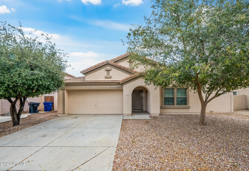 1843 E Ebony Place - Photo 0