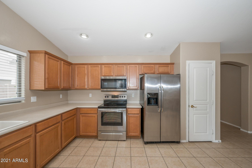 1843 E Ebony Place - Photo 7