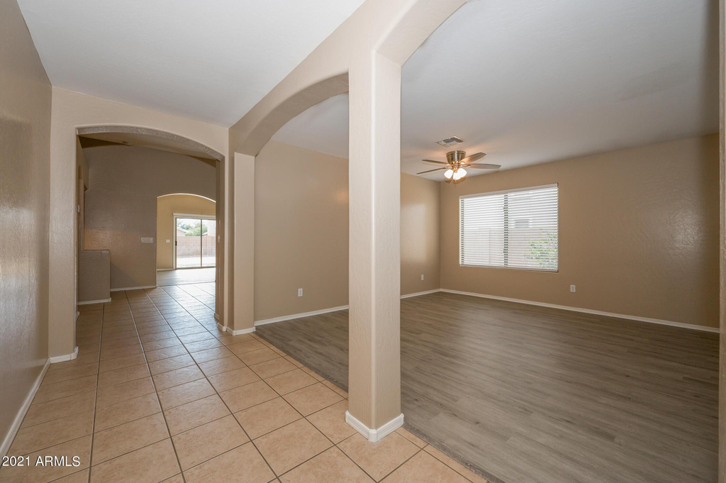 1843 E Ebony Place - Photo 1