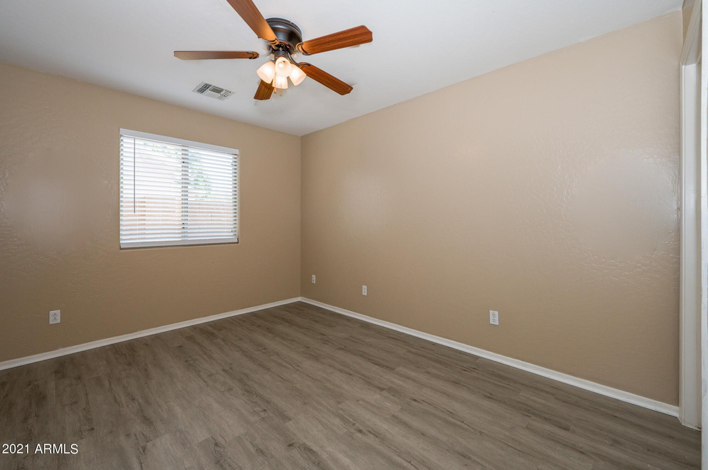 1843 E Ebony Place - Photo 19