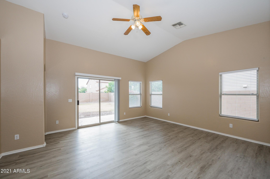 1843 E Ebony Place - Photo 9