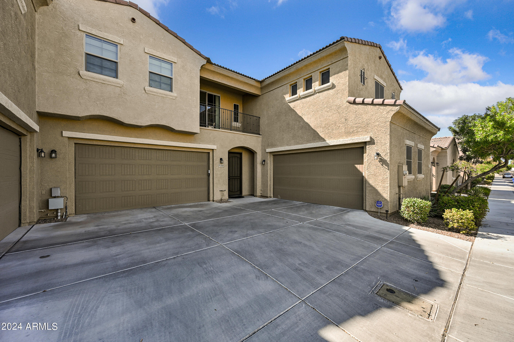 1367 S Country Club Drive - Photo 0