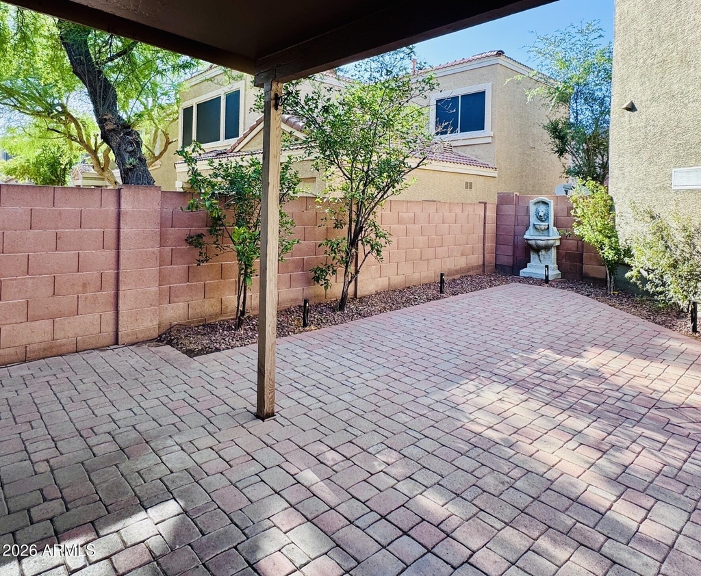 17606 N 17th Place - Photo 23