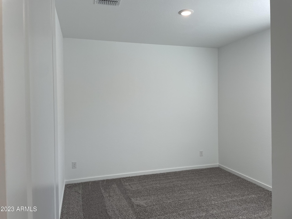 17401 W Red Fox Road - Photo 18