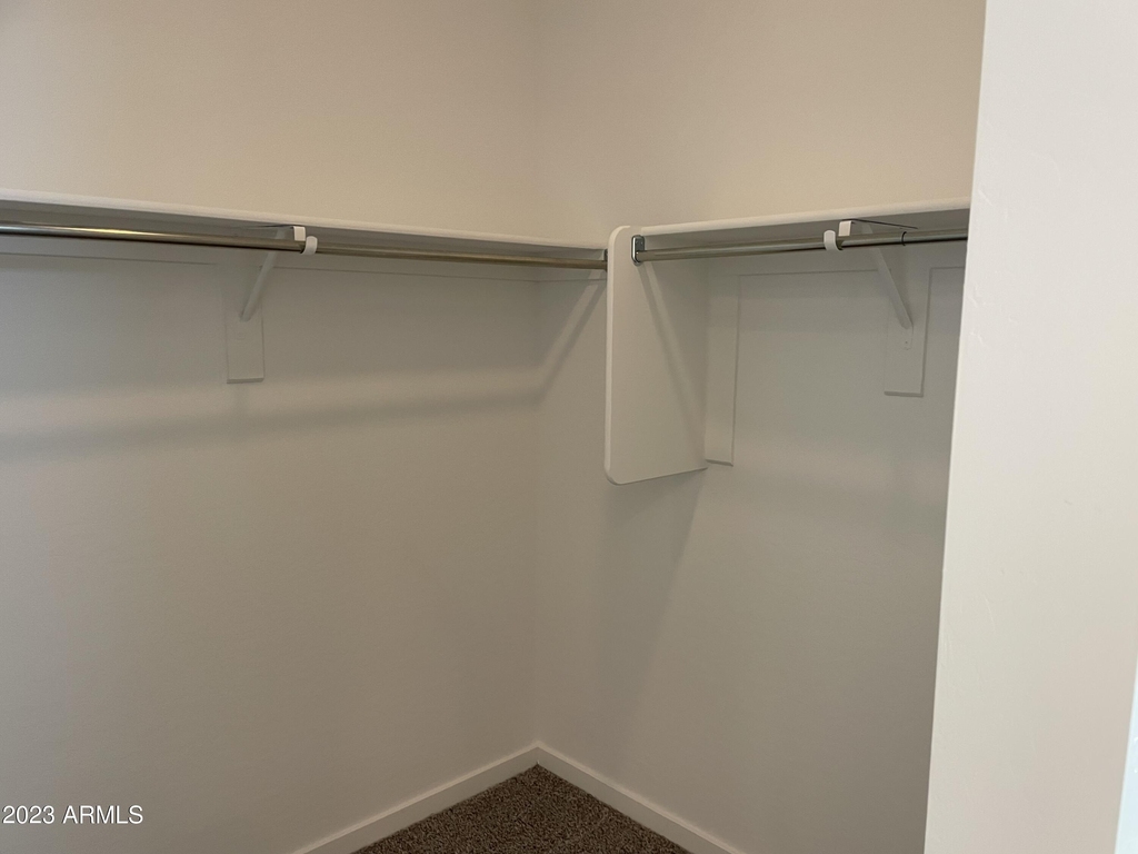 17401 W Red Fox Road - Photo 14