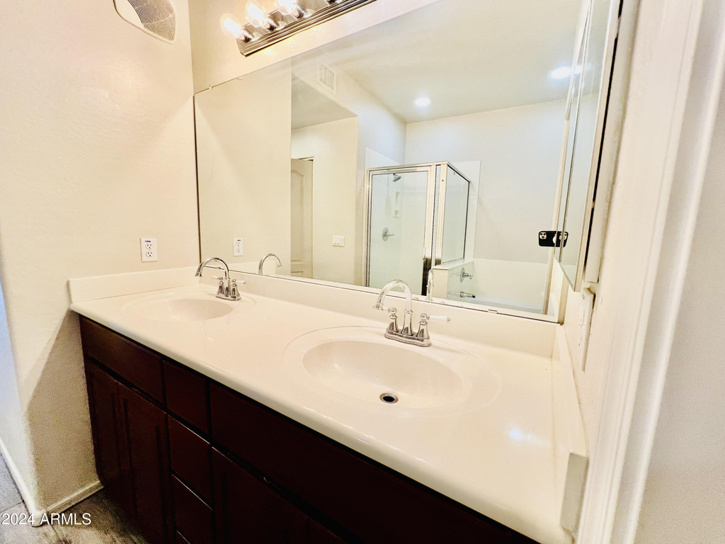 705 W Queen Creek Road - Photo 18
