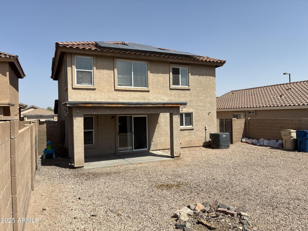 22372 W Cantilever Court - Photo 36