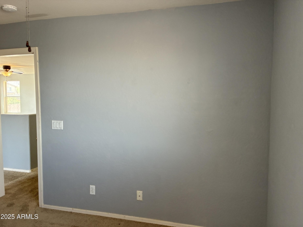 22372 W Cantilever Court - Photo 25