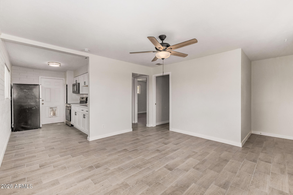 1321 N 48th Place - Photo 3