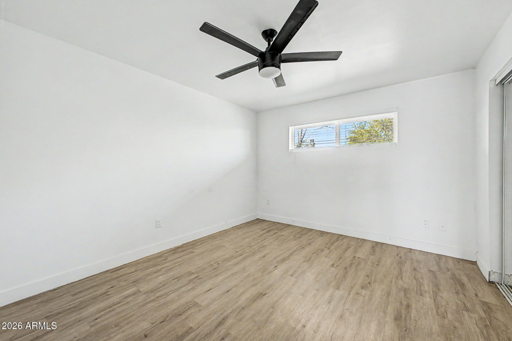 830 E Turney Avenue - Photo 15