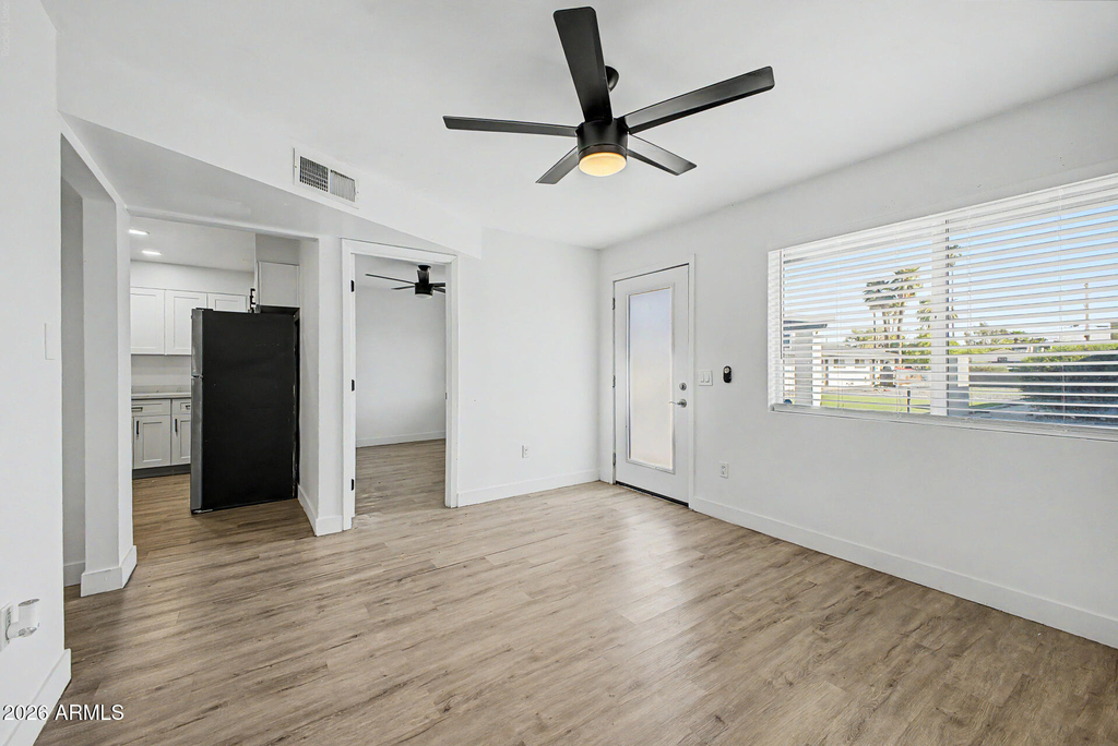 830 E Turney Avenue - Photo 4