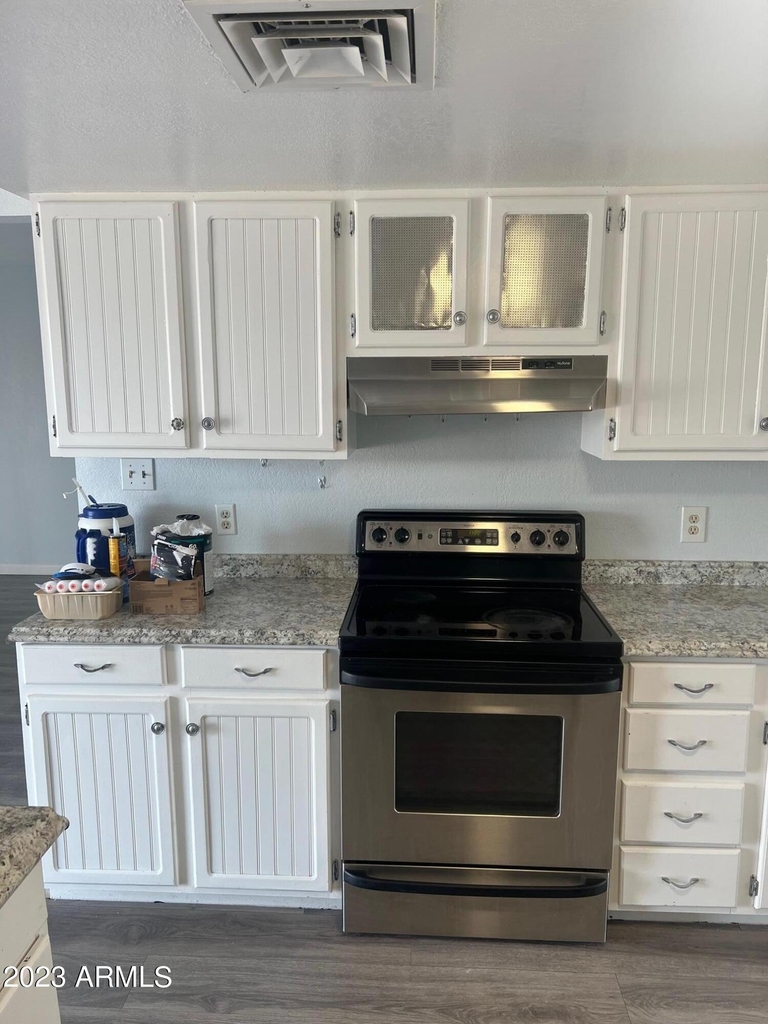 8220 W Monaco Boulevard - Photo 4