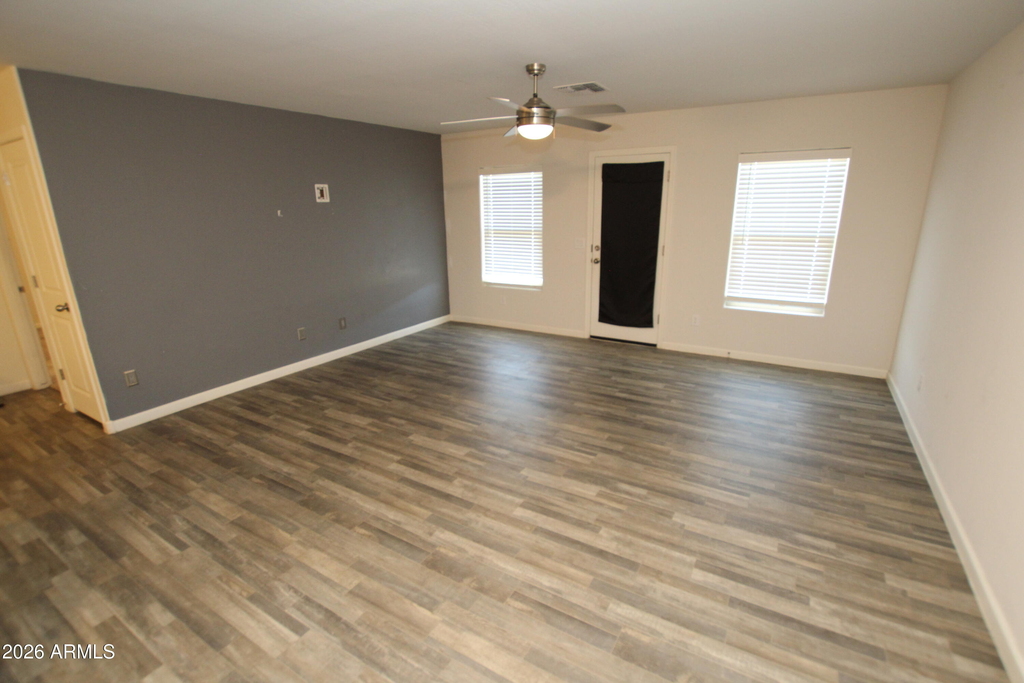 322 E Bobcat Place - Photo 9