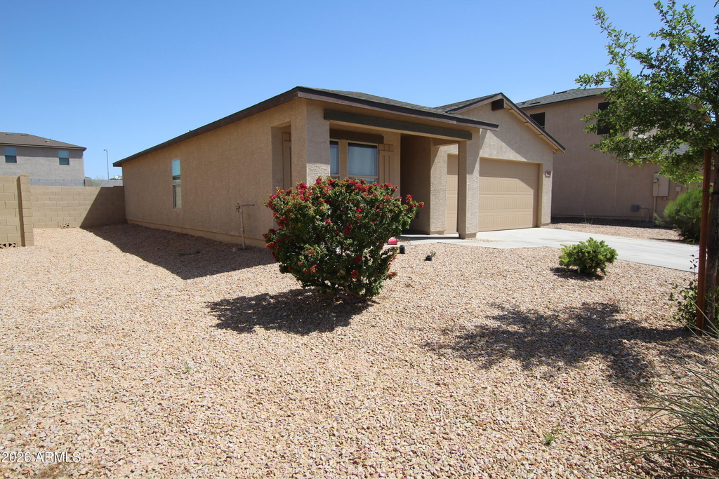 322 E Bobcat Place - Photo 4
