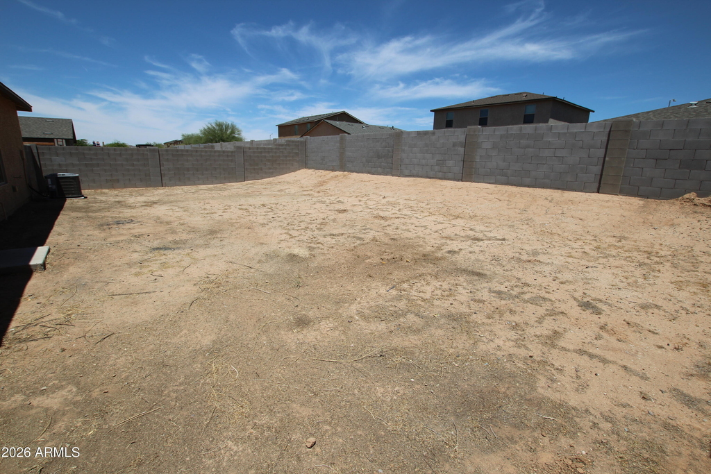 322 E Bobcat Place - Photo 19