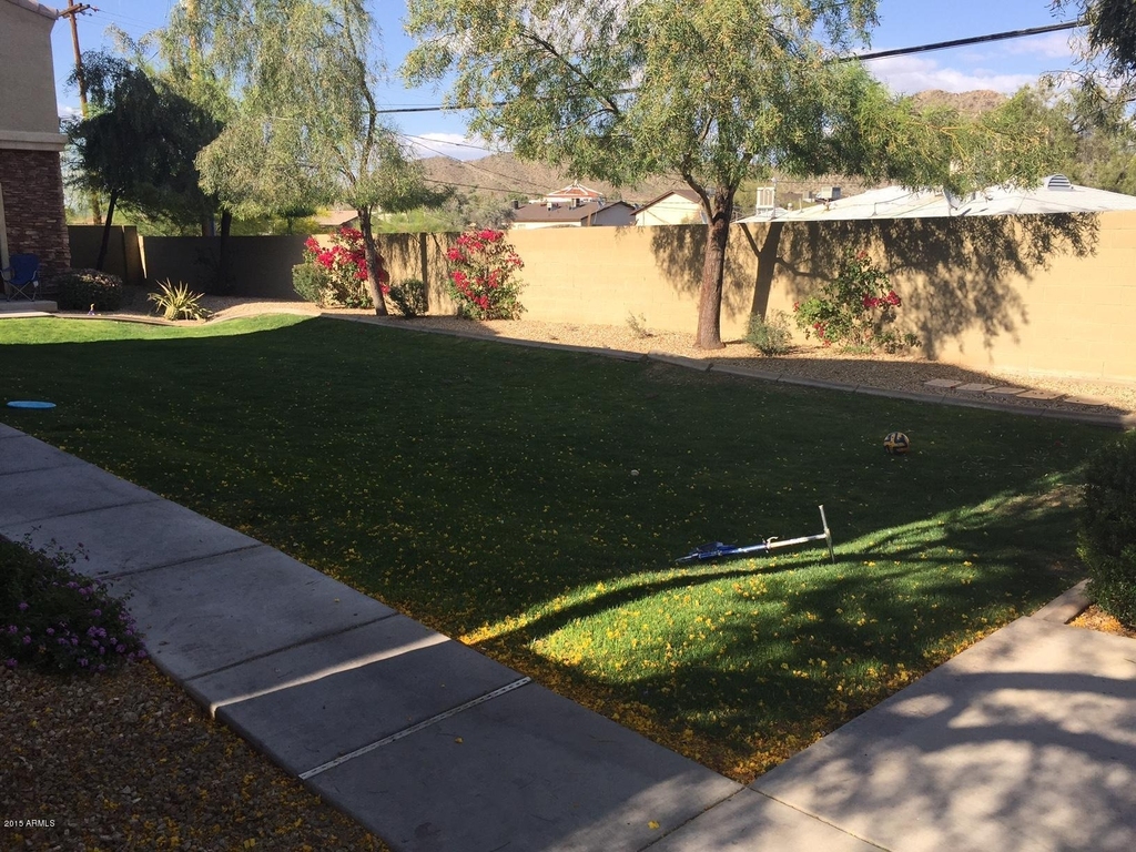2014 E Sweetwater Avenue - Photo 2