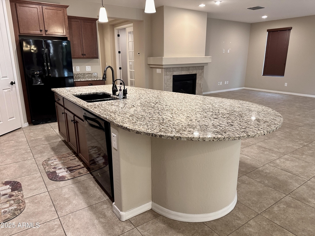 7229 E Plata Avenue - Photo 3