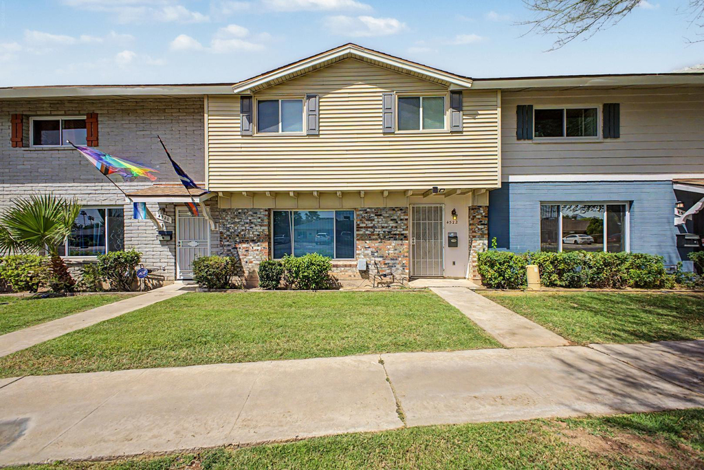 4522 N 15th Avenue - Photo 0