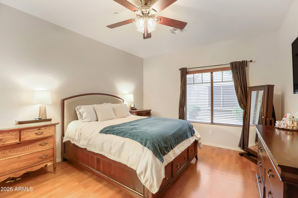 805 S Sycamore -- - Photo 6