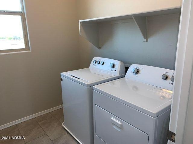 2832 S Lynch -- - Photo 12