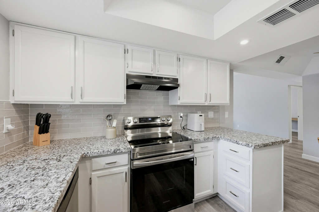 1905 E University Drive - Photo 9