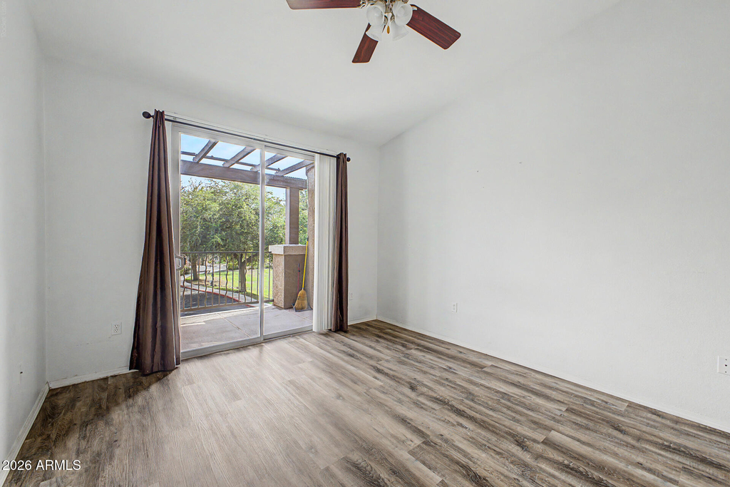 14250 W Wigwam Boulevard - Photo 9