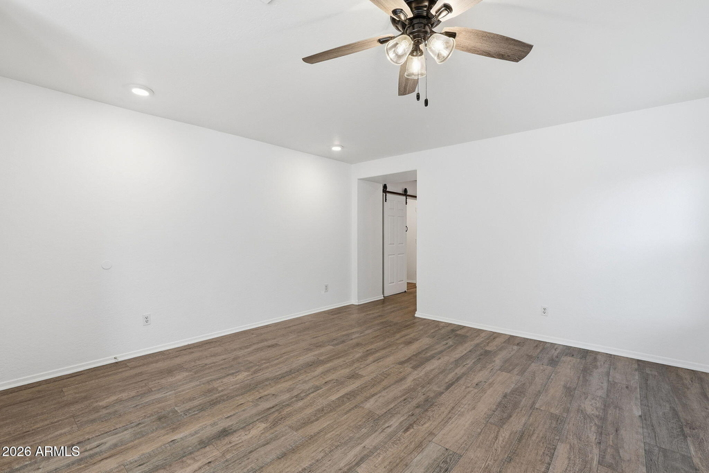 45542 W Guilder Avenue - Photo 14