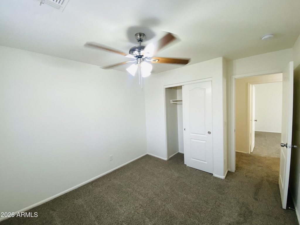 41640 W Sunland Drive - Photo 4
