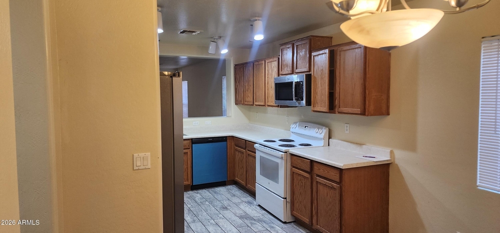 10126 N 116th Lane - Photo 8