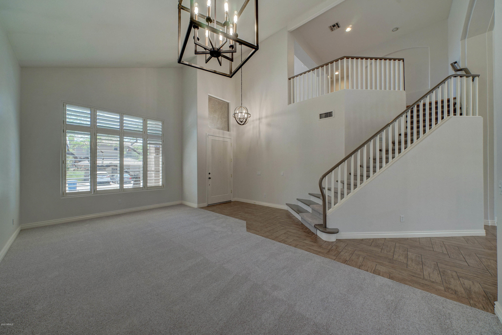 6410 E Carolina Drive - Photo 3