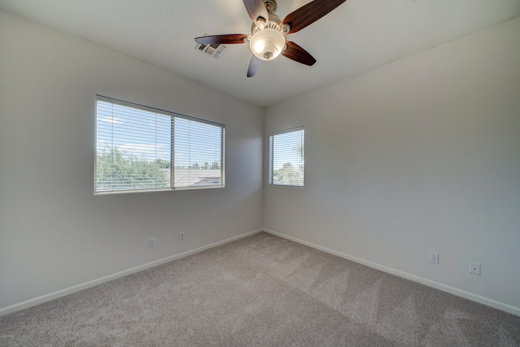 6410 E Carolina Drive - Photo 19