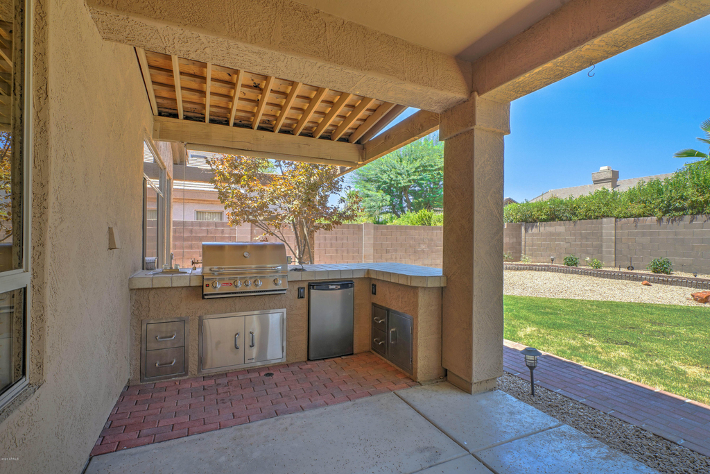 6410 E Carolina Drive - Photo 24